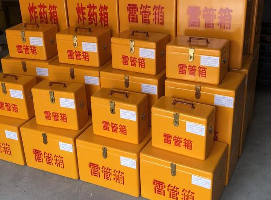 玉屏玻璃钢雷管箱的使用寿命一般是多少？